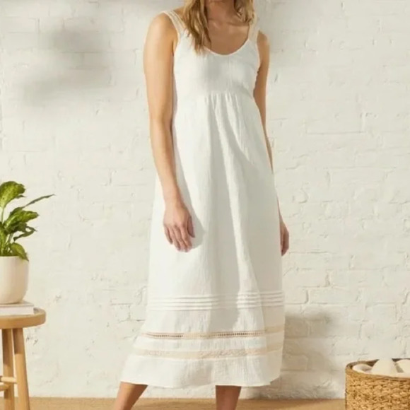 UpWest Plisse White Crochet Lace Detail Soft 100% Organic Cotton Maxi Dress M